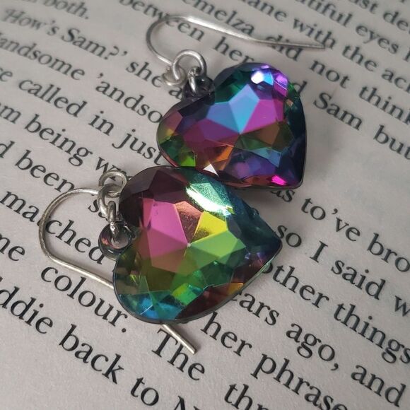 Heart Earrings  - Picture 6 of 6